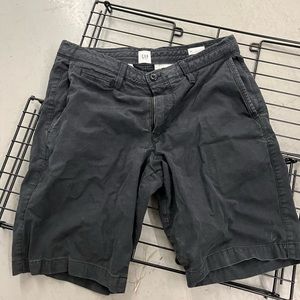 GAP mens chino shorts